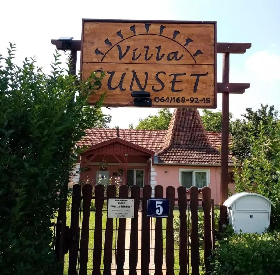 Villa Sunset Palic Exterior photo