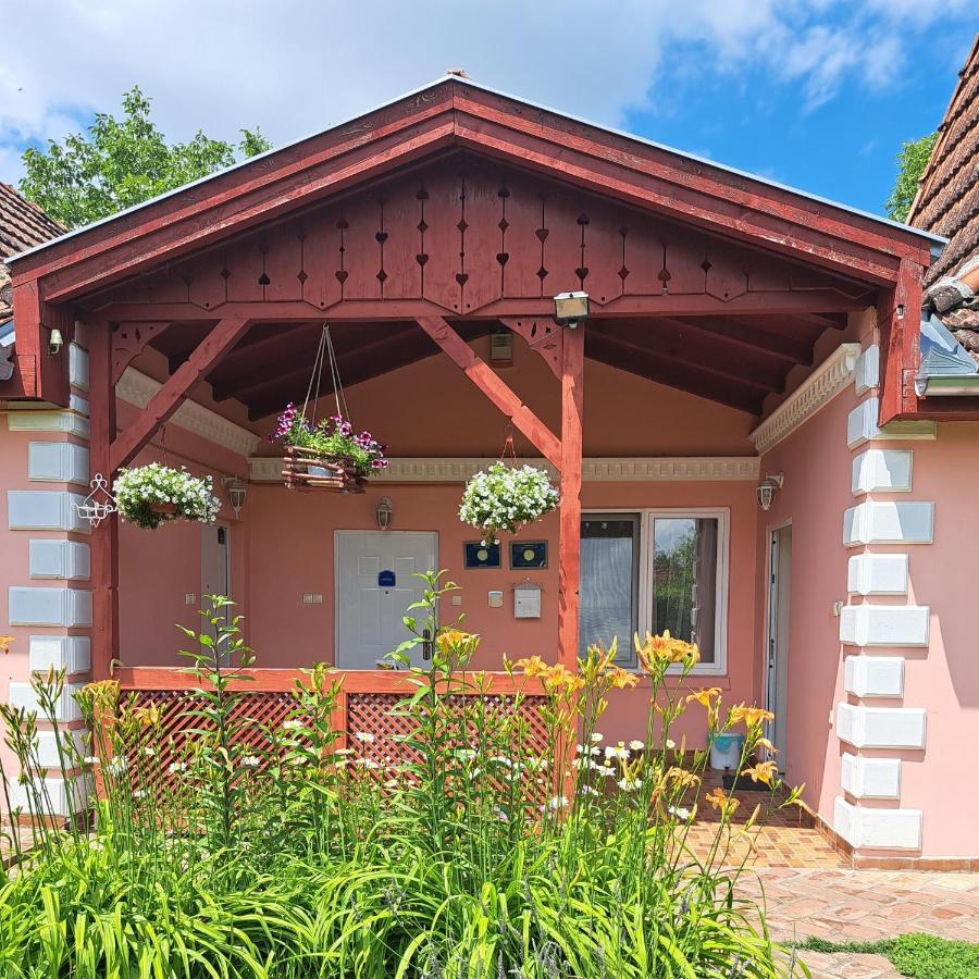 Villa Sunset Palic Exterior photo